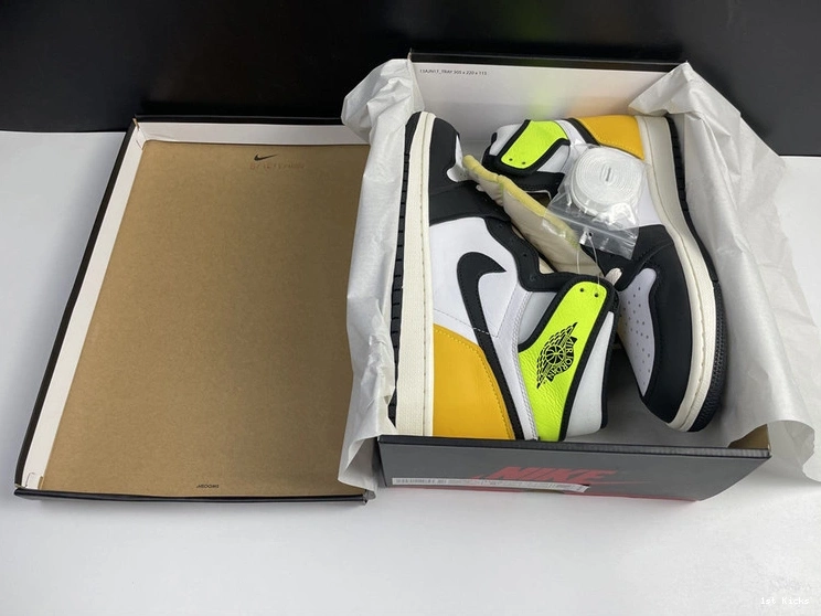 Gold”  1  “University  Air Jordan High OG 555088-118 0511